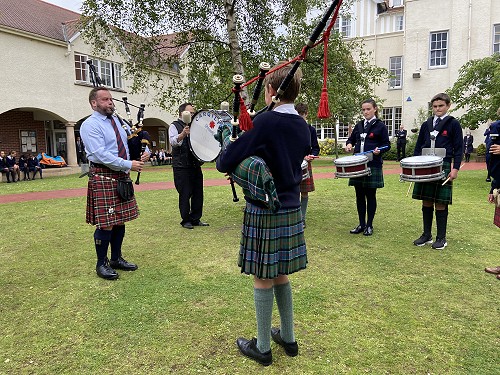 Form 8 Pipe Band
